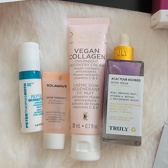 NWT travel cosmetic bag with lots of samples and travel size items - Picture 16 of 16